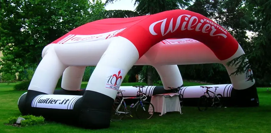 Gli stand gonfiabili: caratteristiche e utilizzo.