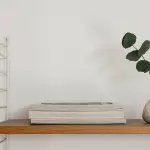 Come montare una mensola perfettamente in bolla senza laser