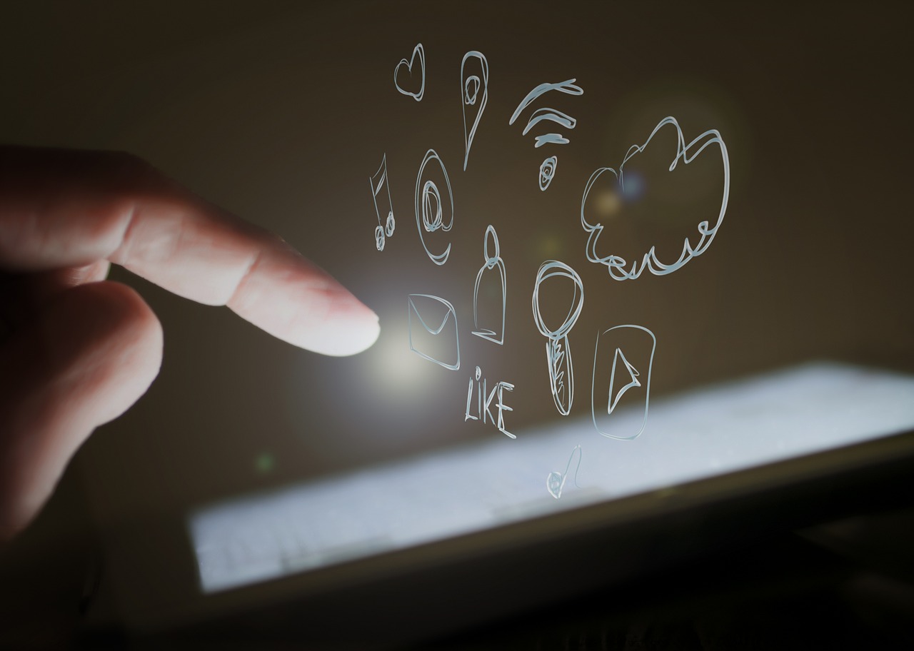 Come capire gli insight social: quali metriche guardare e quali ignorare