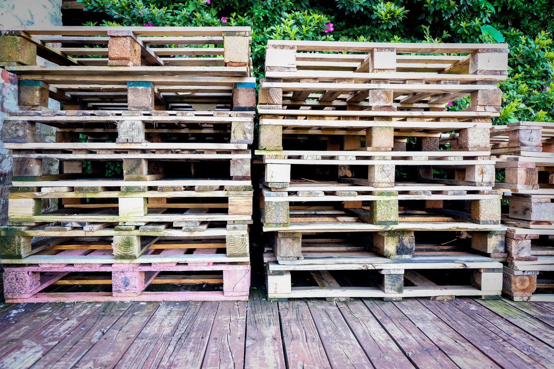 Libreria fai da te con pallet: guida pratica