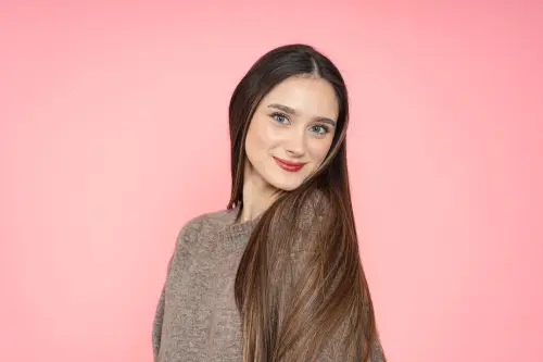 Capelli castani dorati: guida alla colorazione