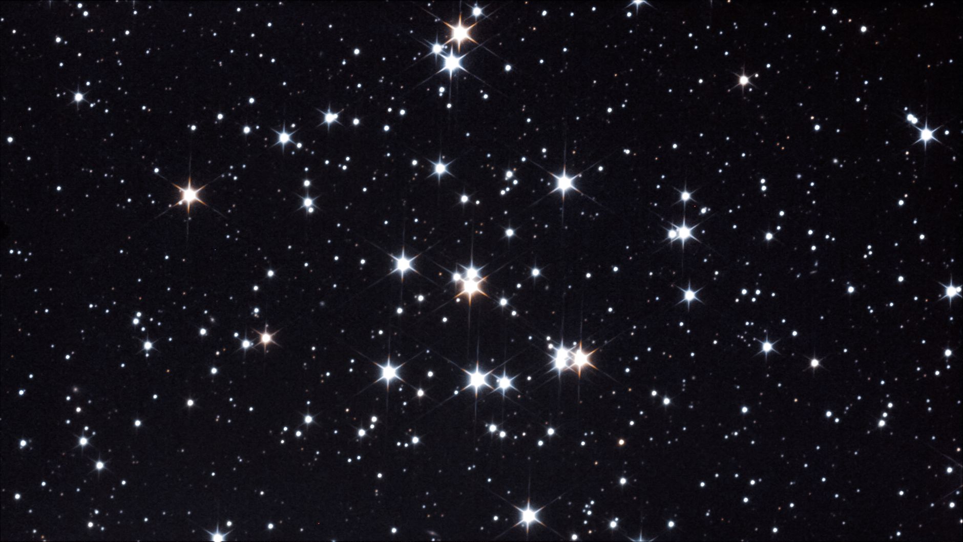Perché le stelle brillano: la spiegazione fisica