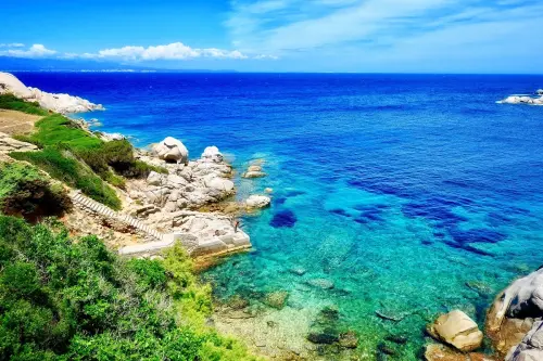 Vacanza low cost in Sardegna: consigli per risparmiare